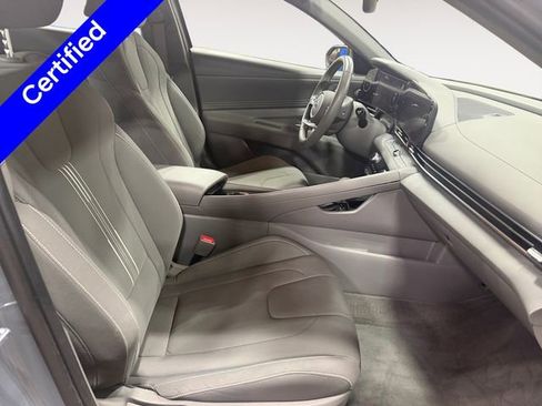 Certified 2023 Hyundai Elantra SEL w/ Convenience Package FWD image 16