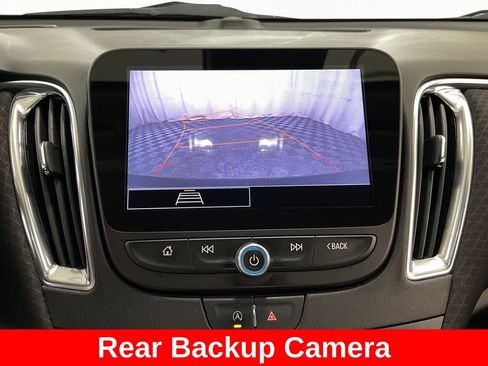 Certified 2021 Chevrolet Malibu LT FWD image 3