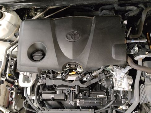 Used 2023 Toyota Camry LE image 30