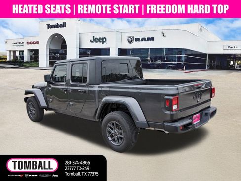 Used 2024 Jeep Gladiator Sport image 5