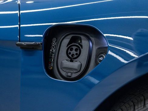 New 2026 Porsche Taycan 4 image 20