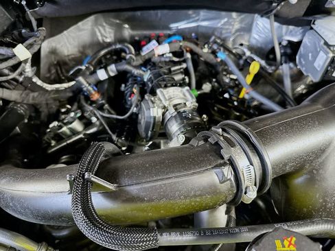 New 2025 Ford F150 XLT w/ Equipment Group 302A MID image 9