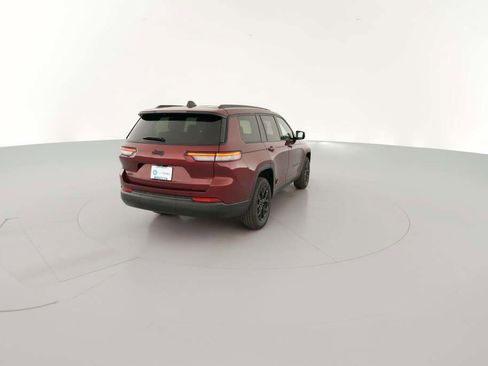 New 2025 Jeep Grand Cherokee L Altitude image 11