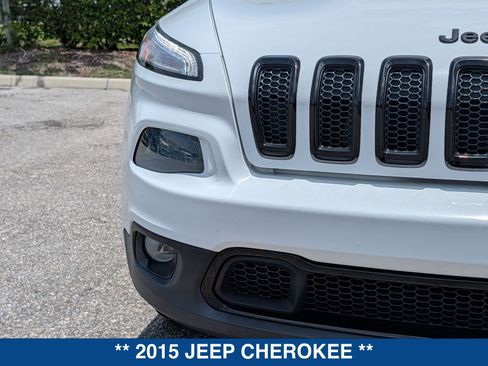 Used 2015 Jeep Cherokee Latitude w/ Comfort/Convenience Group FWD image 10