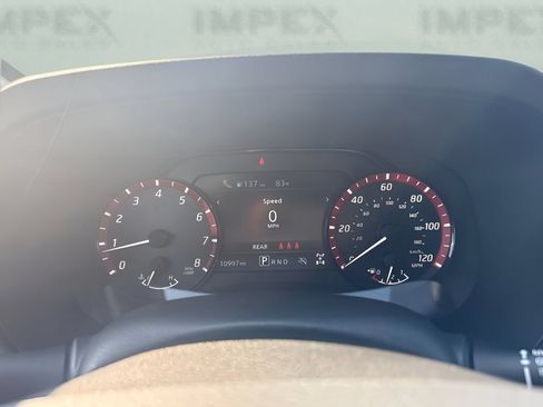 Used 2025 Nissan Frontier PRO-4X w/ Pro Convenience Package AWD/4WD image 14