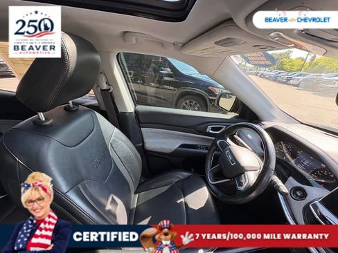 Used 2022 Jeep Compass Latitude w/ Sun and Sound Group AWD/4WD image 25