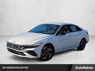 Used 2025 Hyundai Elantra SEL FWD video 1