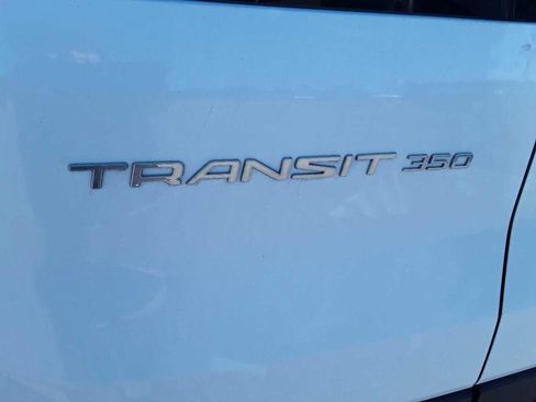 Used 2024 Ford Transit 350 XLT image 10