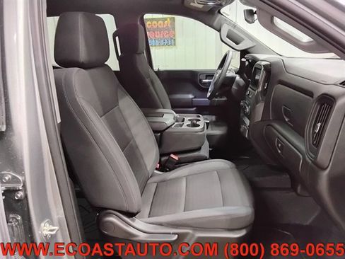 Used 2025 Chevrolet Silverado 1500 Custom image 14