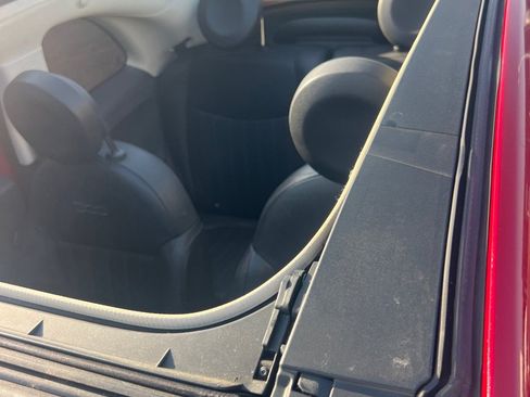 Used 2012 FIAT 500 Lounge w/ Luxury Leather Pkg FWD image 12