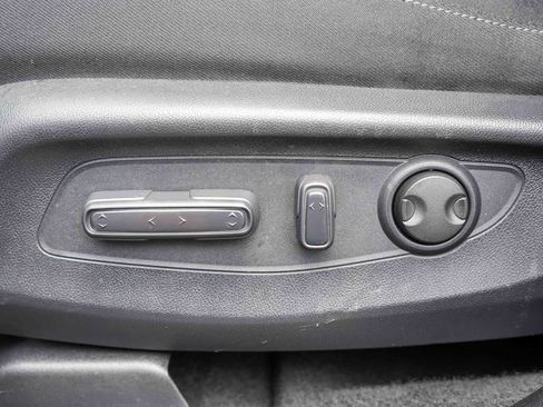 Used 2025 Honda CR-V EX image 22
