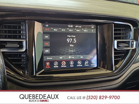 Used 2022 Dodge Durango SXT RWD image 17