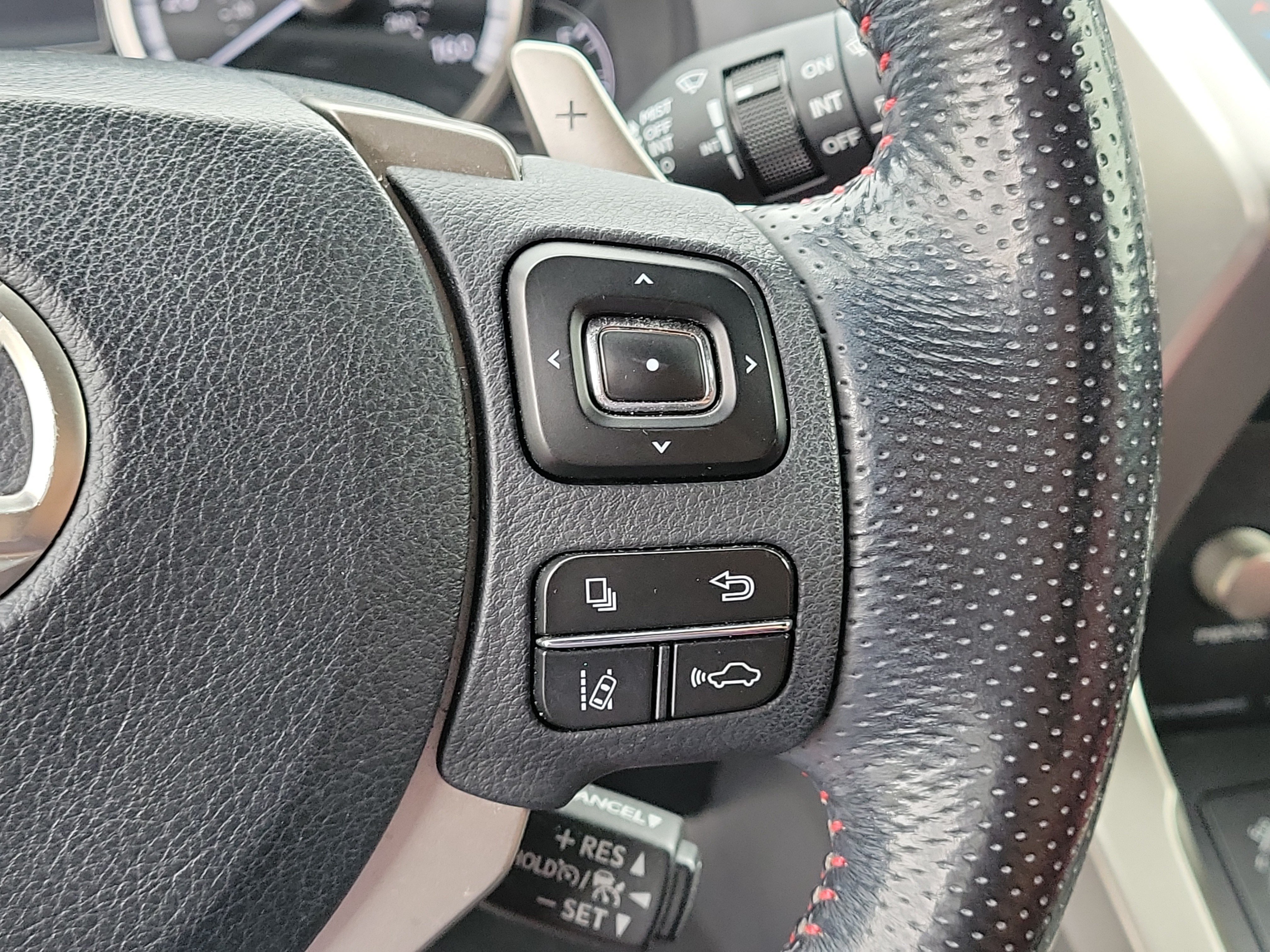 Used 2020 Lexus NX 300 F Sport w/ Accessory Package 2 FWD image 27
