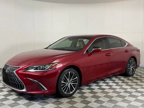 Used 2022 Lexus ES 350 w/ Premium Package FWD image 2