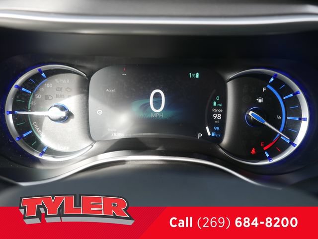 Used 2024 Chrysler Pacifica Limited FWD image 46