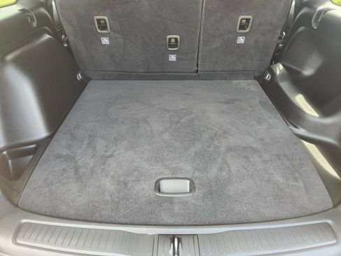 Used 2025 Jeep Grand Cherokee Laredo X RWD image 35