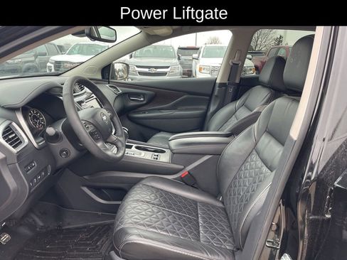 Used 2019 Nissan Murano Platinum image 11
