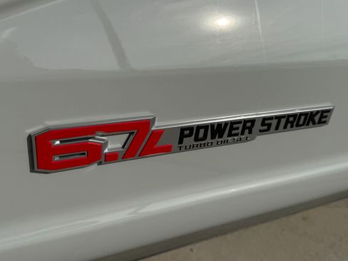 Used 2026 Ford F450 Platinum w/ Platinum Plus Package image 21