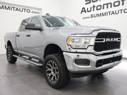 Used 2022 RAM 2500 Tradesman AWD/4WD image 2