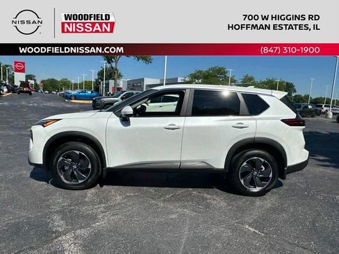 Certified 2025 Nissan Rogue SV AWD/4WD image 6