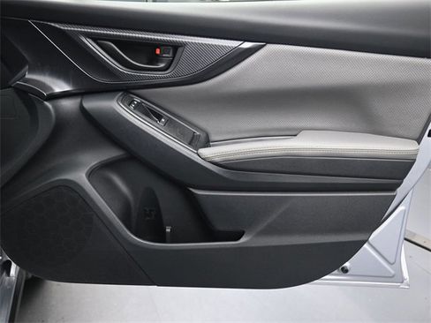 Used 2021 Subaru Crosstrek 2.5i Sport w/ Moonroof Package image 30