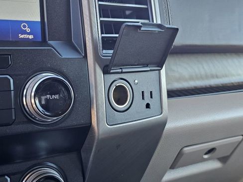 Certified 2020 Ford F150 Limited w/ Trailer Tow Package image 22