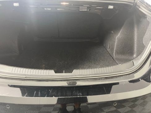 Used 2024 Chevrolet Malibu LT image 21