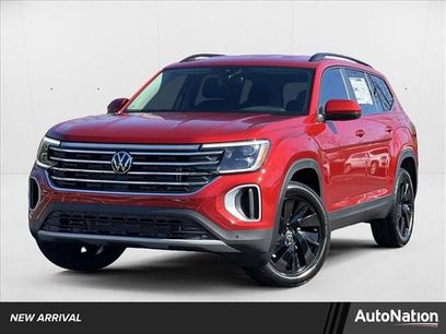 Used 2025 Volkswagen Atlas SE
