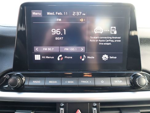 Used 2023 Kia Forte LXS image 39