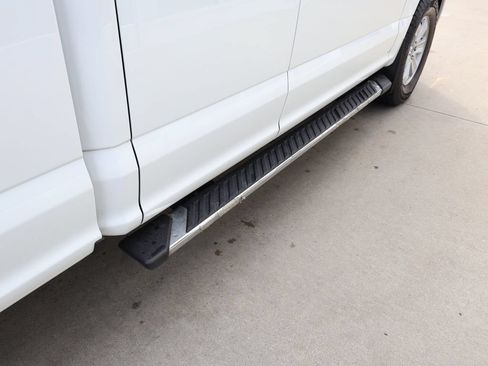 Used 2018 Ford F150 XLT w/ Equipment Group 301A Mid AWD/4WD image 29