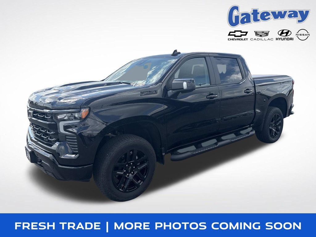 Used 2025 Chevrolet Silverado 1500 LT Trail Boss w/ LT Trail Boss Premium Package AWD/4WD 360° Tour
