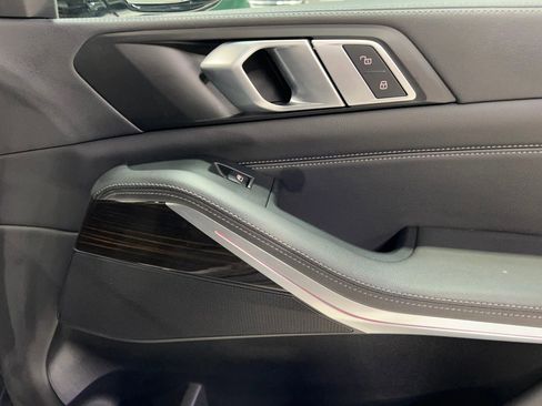 Used 2020 BMW X5 xDrive40i w/ Convenience Package image 16