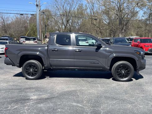 Used 2024 Toyota Tacoma SR5 RWD image 2