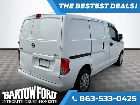 Used 2015 Nissan NV200 SV w/ Technology Package image 5