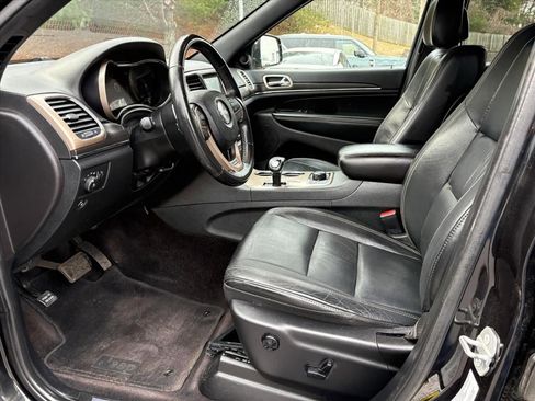 Used 2015 Jeep Grand Cherokee Limited image 14
