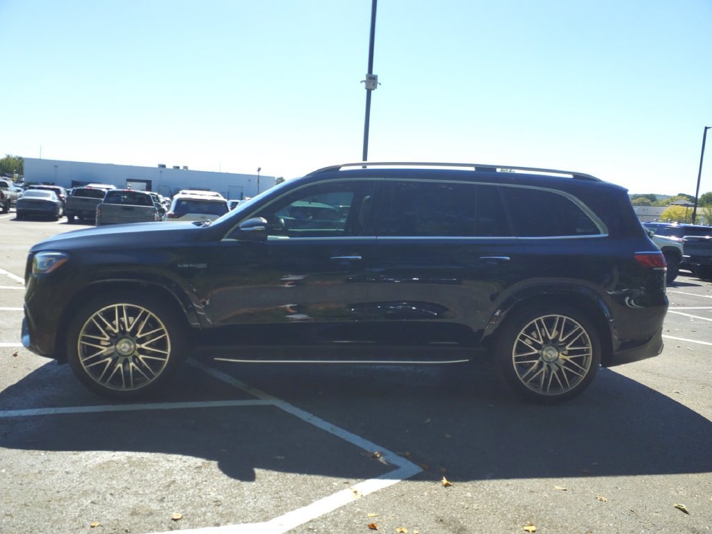 Used 2023 Mercedes-Benz GLS 63 AMG 4MATIC image 4