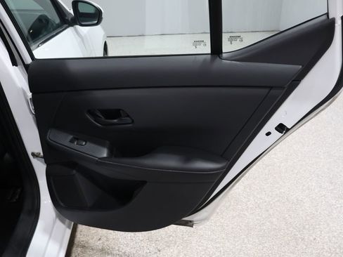 Used 2024 Nissan Sentra S image 21