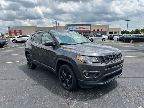 Used 2021 Jeep Compass Latitude AWD/4WD image 1