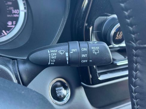 Used 2023 Toyota Highlander LE FWD image 26