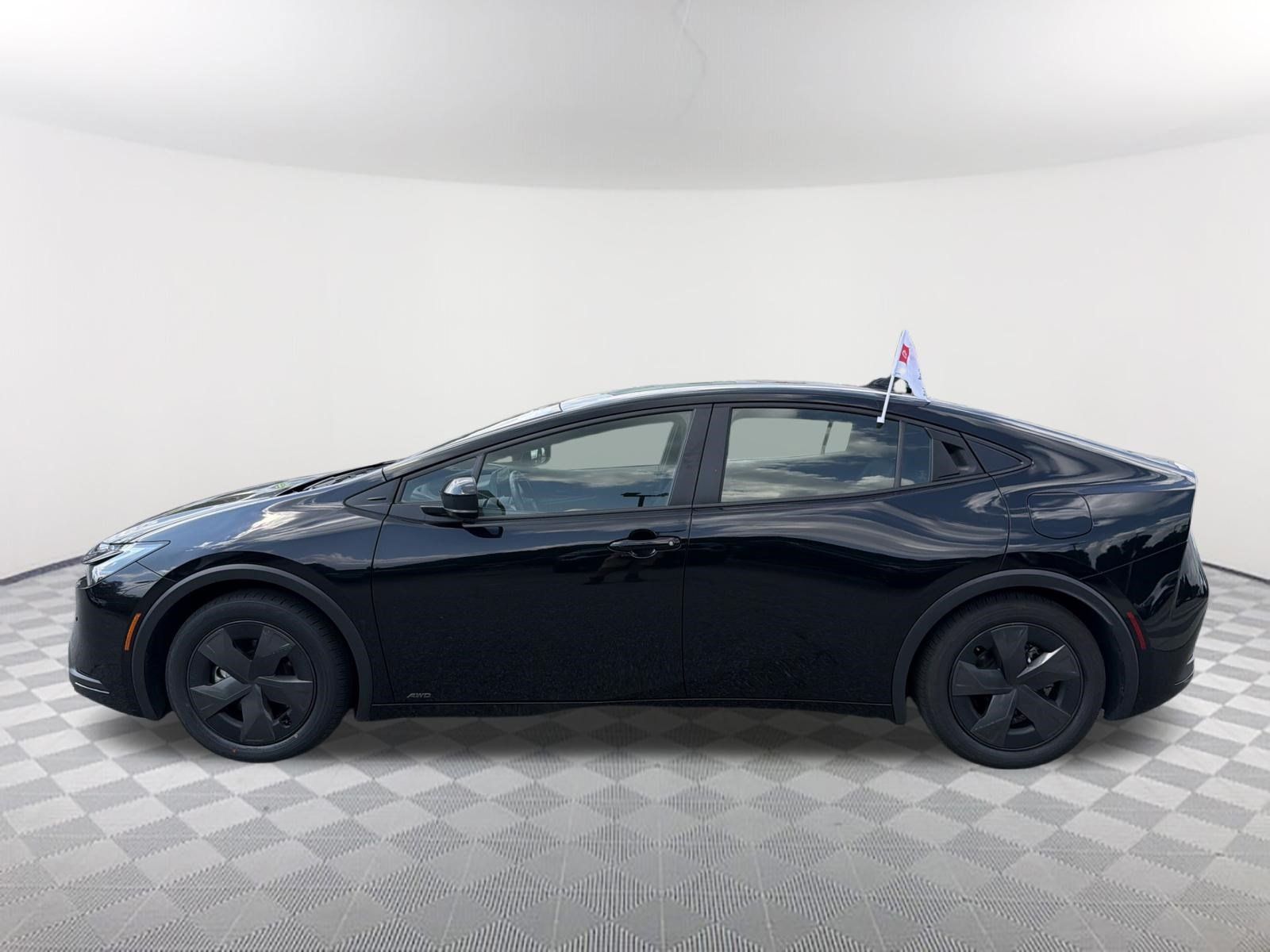 Certified 2025 Toyota Prius LE AWD/4WD image 14