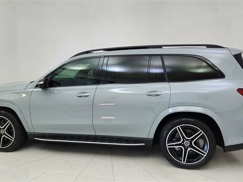 Used 2025 Mercedes-Benz GLS 450 GLS 450 image 4