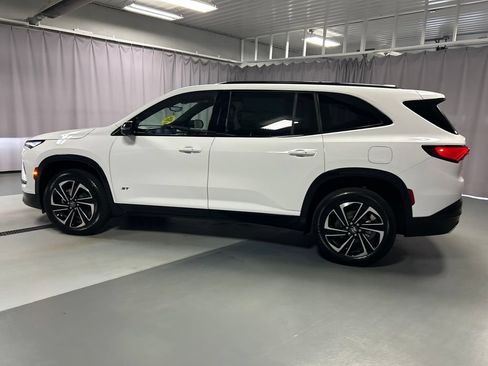 New 2026 Buick Enclave Sport Touring w/ Power Package AWD/4WD image 4