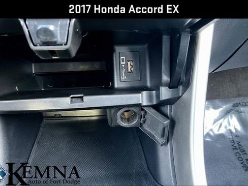 Used 2017 Honda Accord EX image 16