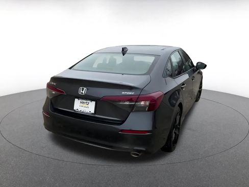 Used 2025 Honda Civic Sport image 14