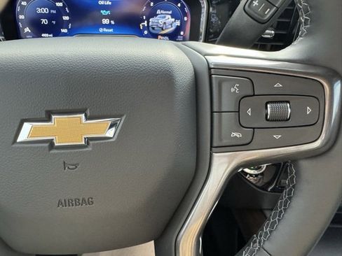 Used 2024 Chevrolet Silverado 3500 High Country w/ High Country Premium Package image 25