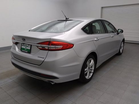 Used 2018 Ford Fusion S FWD image 9