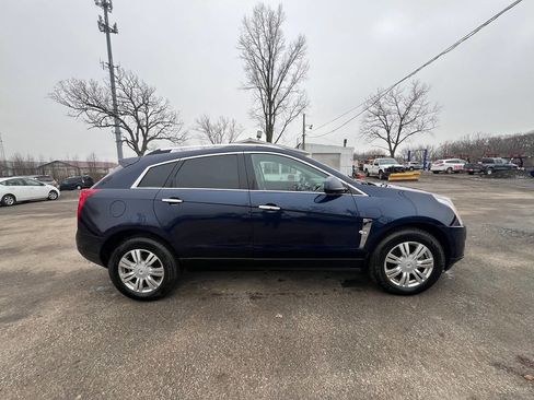 Used 2010 Cadillac SRX Luxury image 4