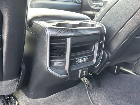 Used 2024 RAM 1500 Laramie image 27