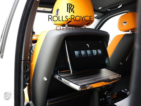 New 2026 Rolls-Royce Cullinan image 15