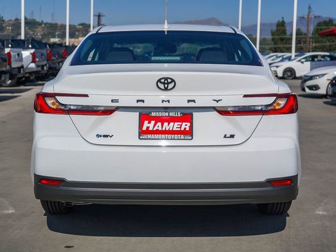 New 2026 Toyota Camry LE FWD image 8